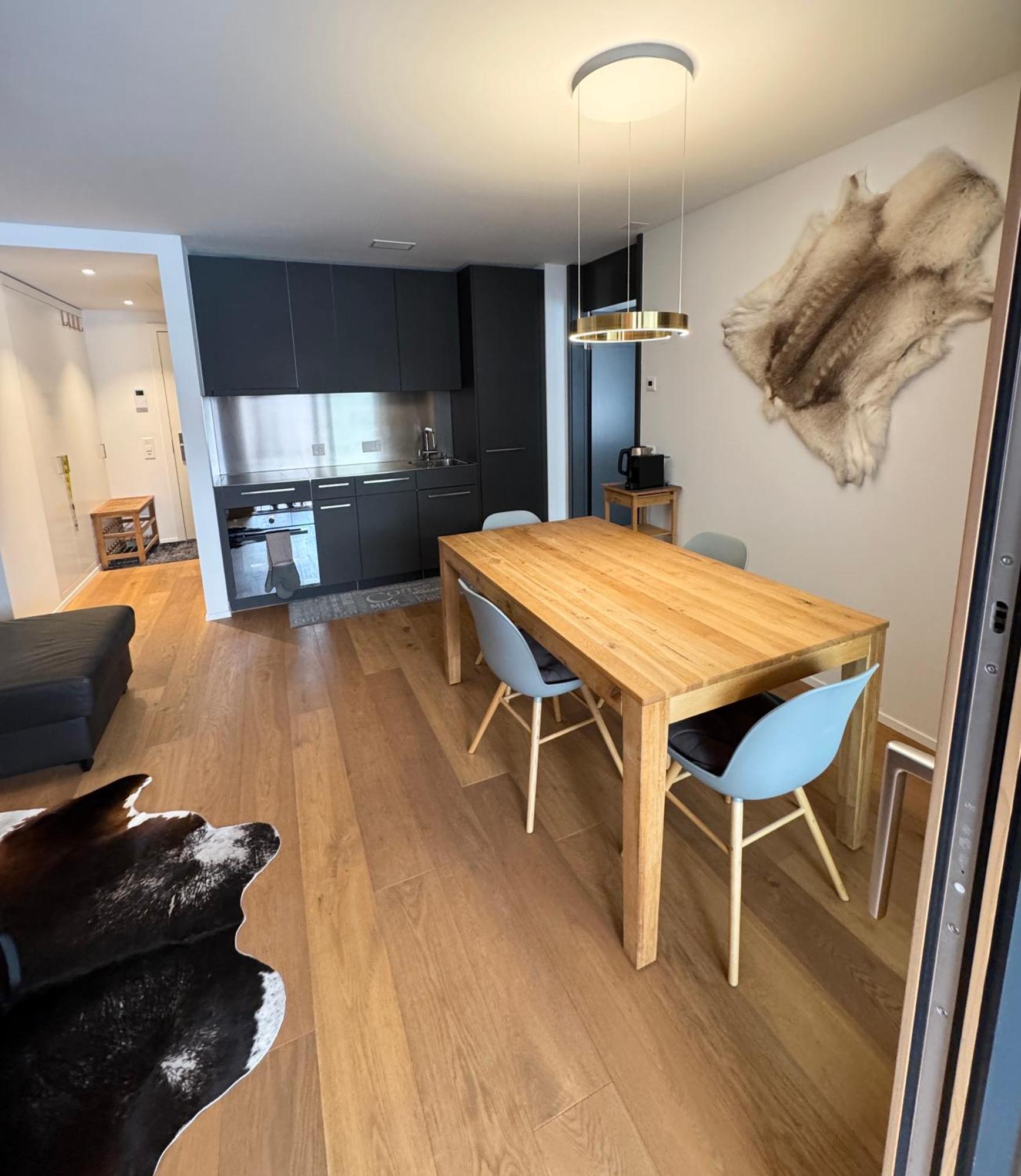 Beautiful Sunny New 1 Bed Apt Флимс Екстериор снимка